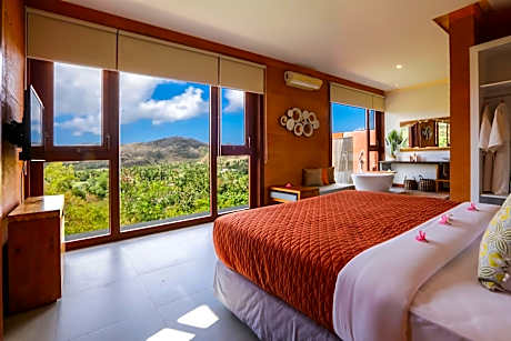 Cliff Haven Villa
