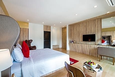 JUNIOR SUITE (1 BEDROOM & 1 LIVING ROOM)