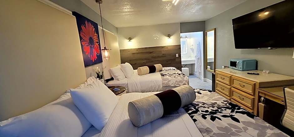 Dragonfly Inn & Suites