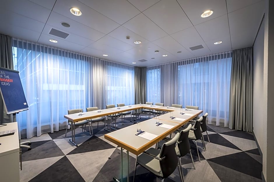Holiday Inn Express Luzern - Kriens By IHG