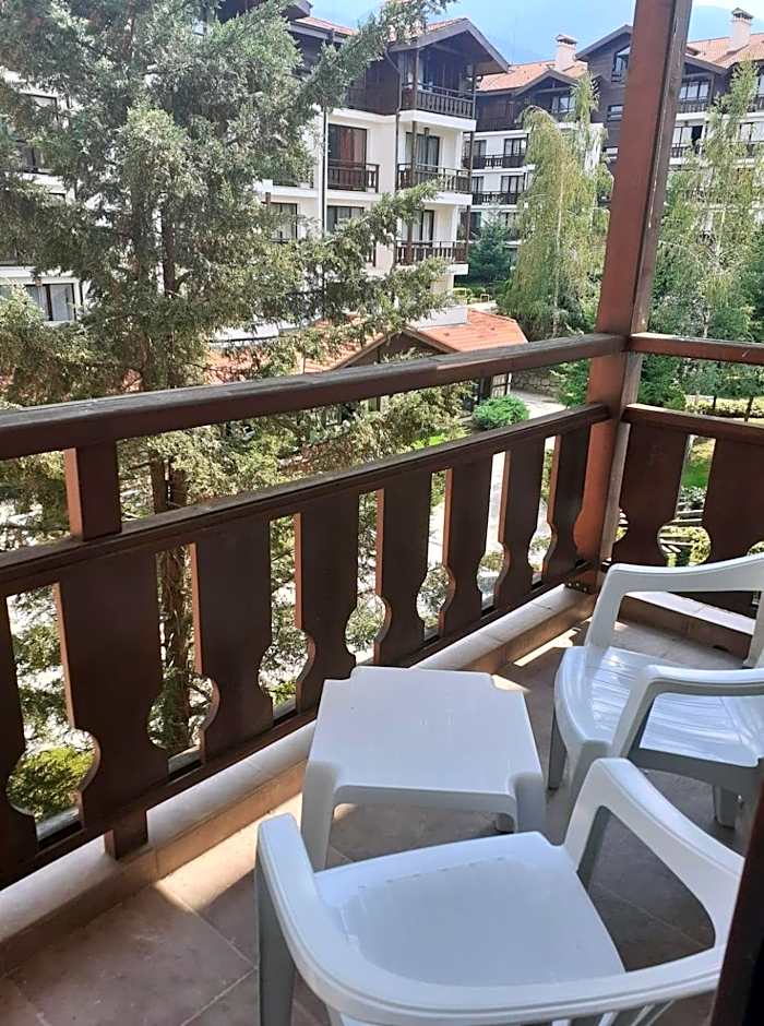 Winslow Infinity Aparthotel