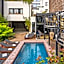 Le Berger Hotel