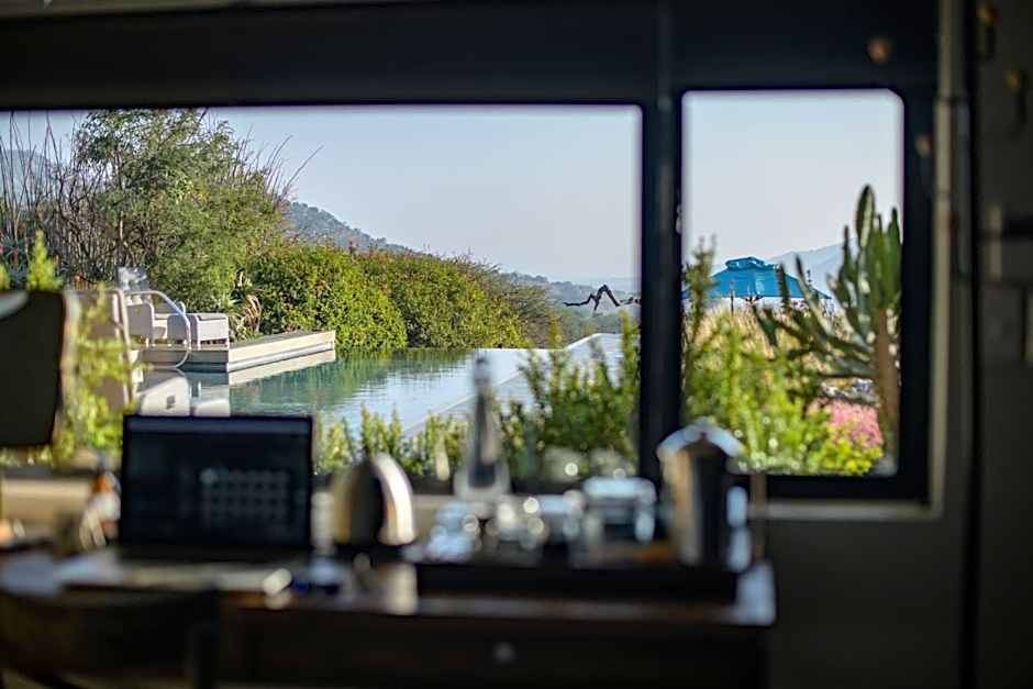 Valley Lodge - Babanango Game Reserve