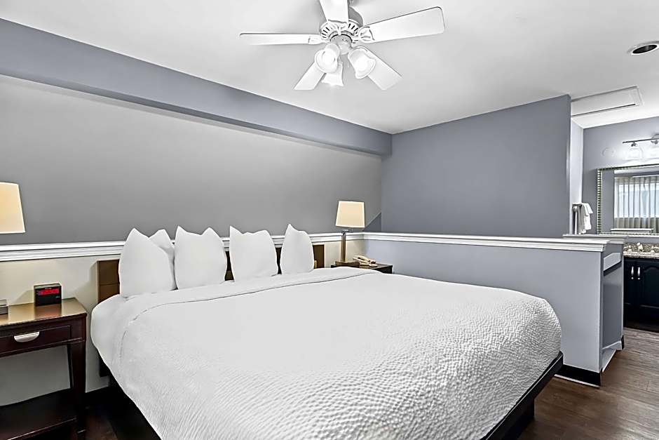 SureStay Studio by Best Western Pensacola