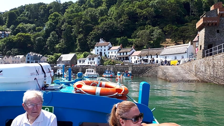 Highfield House, Parracombe, Modern B&B