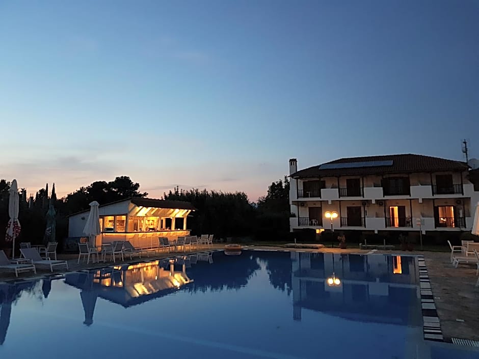 Alkinoos Beach Hotel