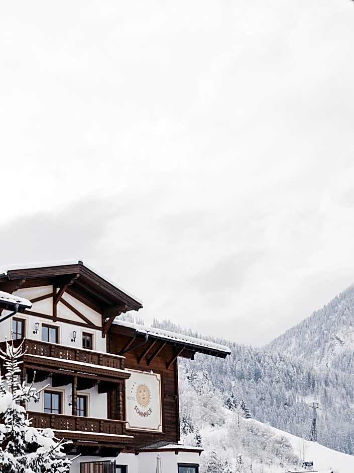 Sonnhof Alpendorf - an adults only place