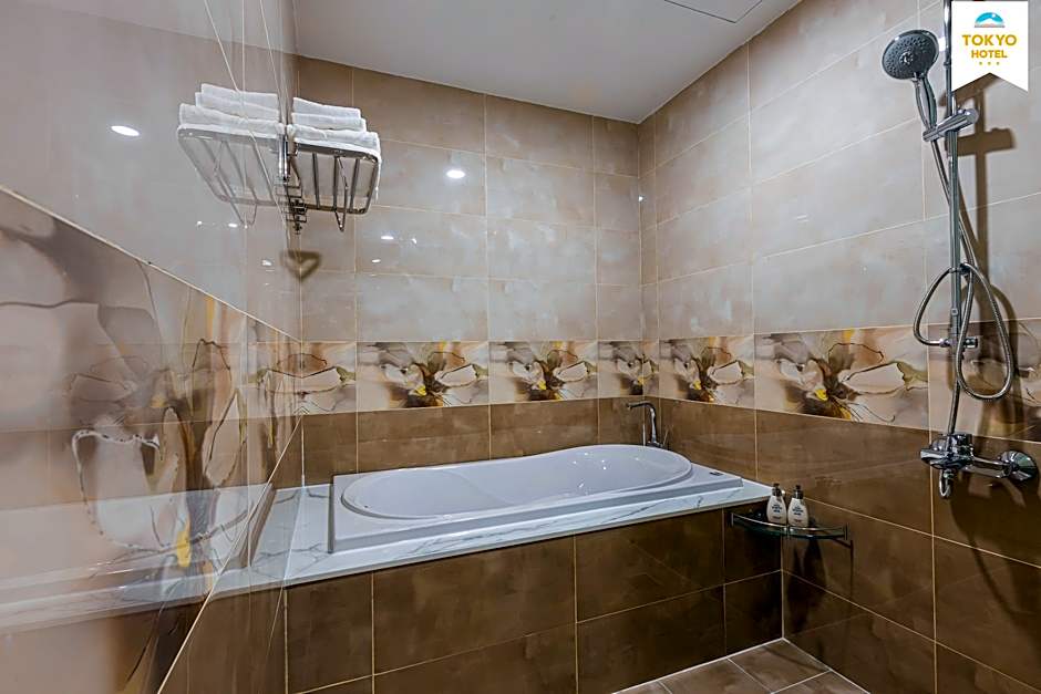 Tokyo Hotel Phan Rang