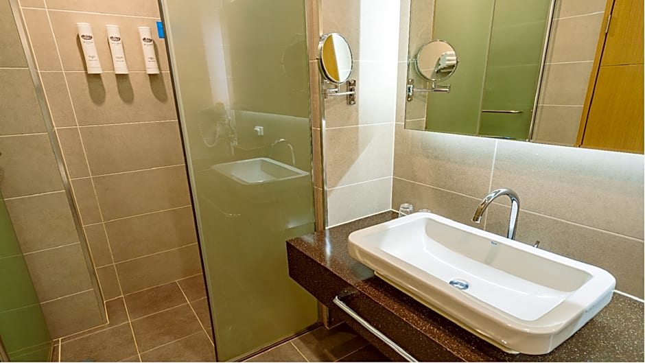 Ramada Plaza by Wyndham Dolsan Yeosu