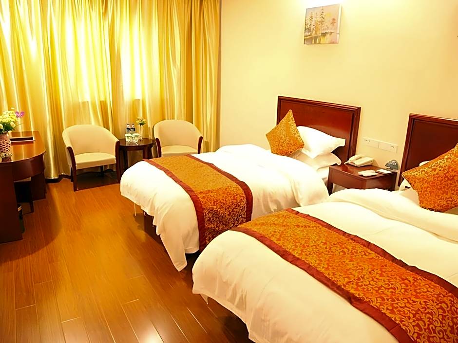 GreenTree Inn JiangSu DingShu Twon JieFang(E) Road Express Hotel