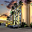 La Quinta Inn & Suites by Wyndham West Palm Beach Airport