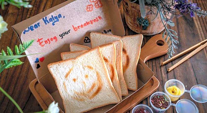 Yellow Bee Tangerang