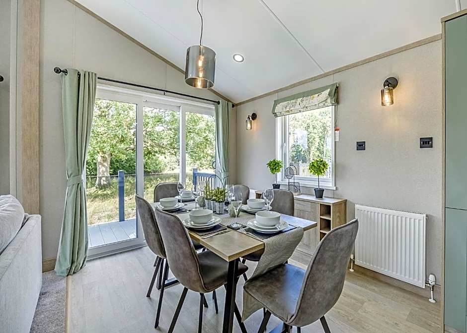 Woodhall Country Park Lodges