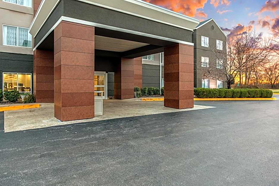 La Quinta Inn & Suites by Wyndham Hopkinsville
