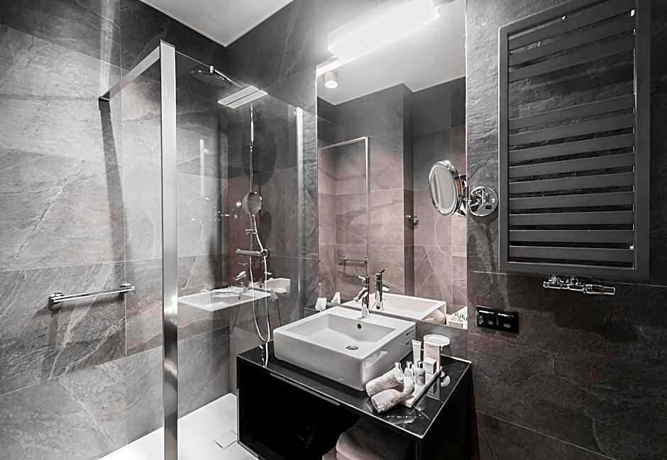 RADISSON BLU SOPOT HOSSABIZ SP. Z O.O.
