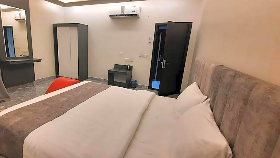 Golden Gewan Hotel