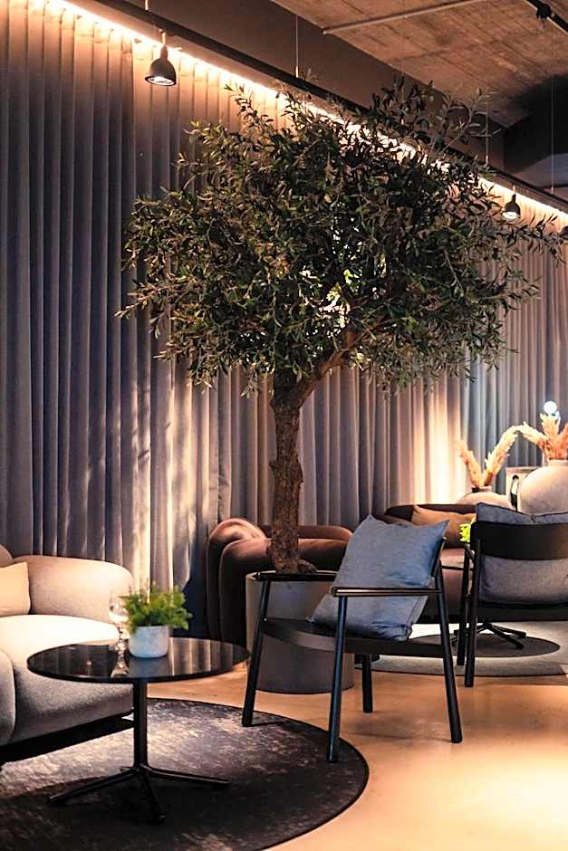 Zleep Madrid Airport