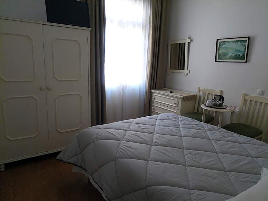 Pensao Residencial Vila Teresinha