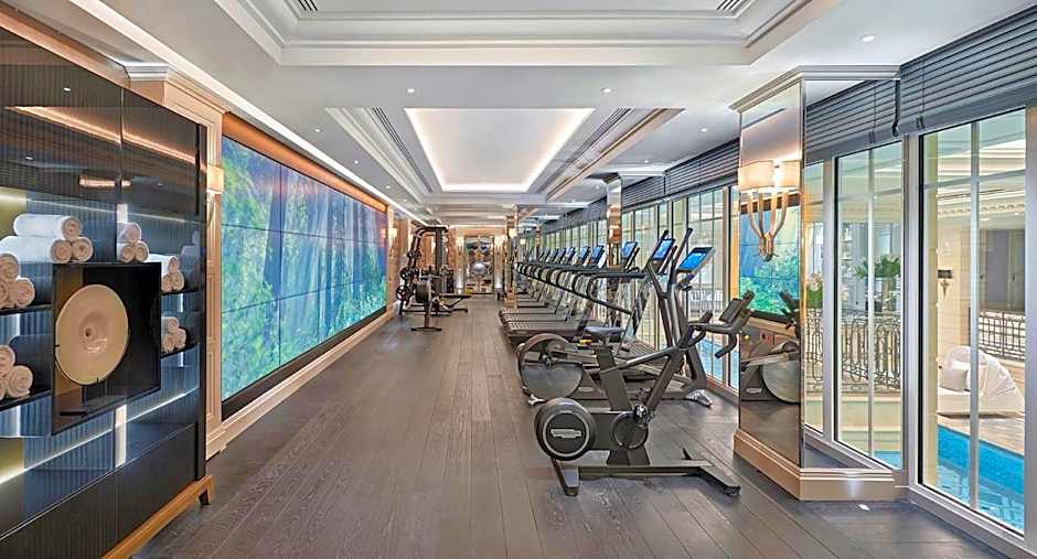 Four Seasons Hotel George V Paris