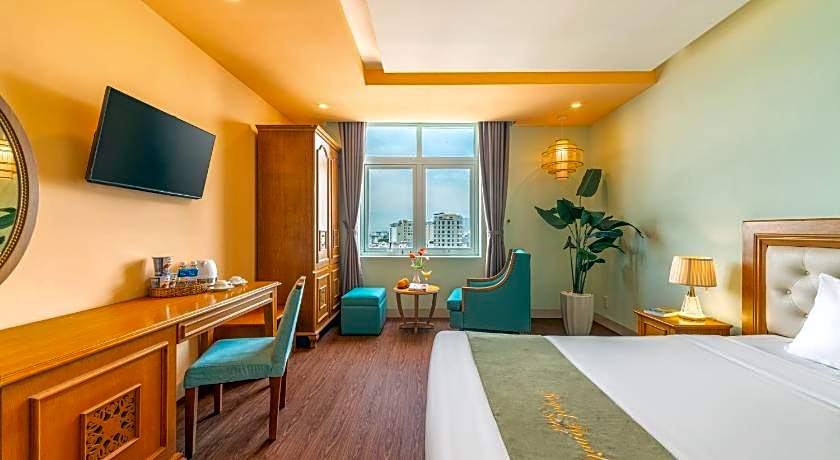 Royal Ocean Hotel