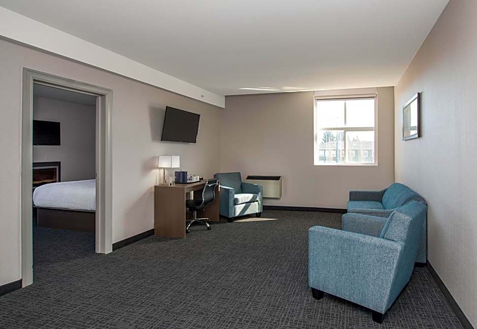 Coast Lethbridge Hotel & Conference Centre