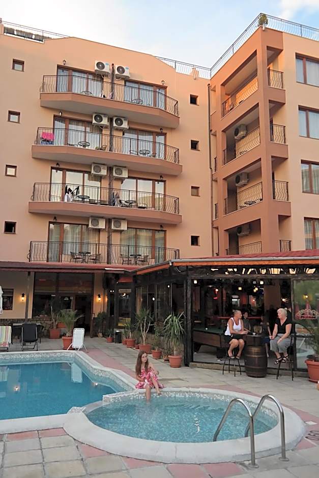 Friends Family Hotel