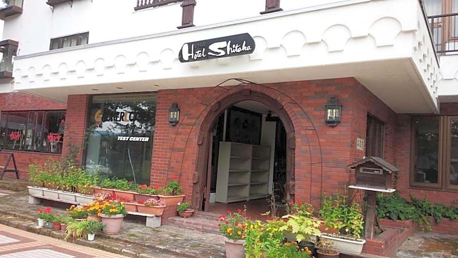 Petit Hotel Shitaka
