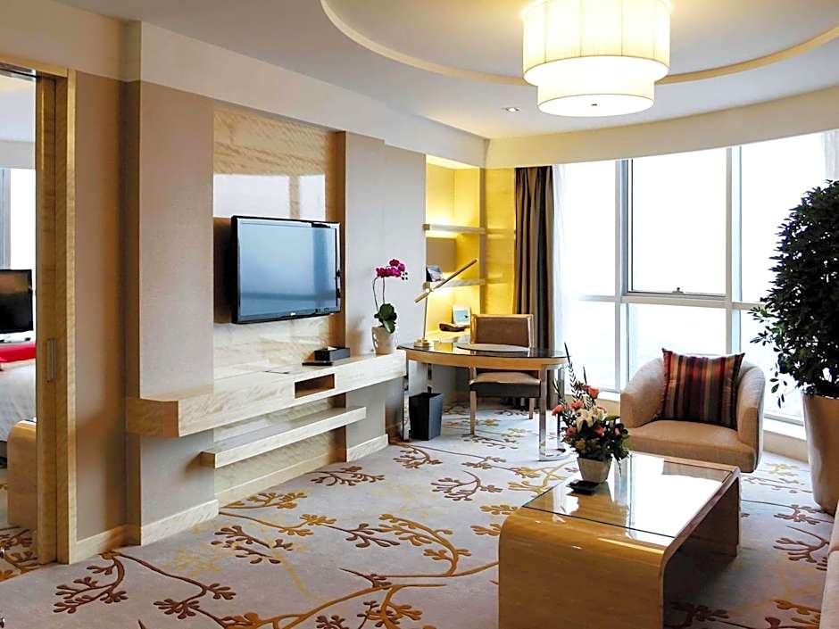 Photo 1 of 3 of Deluxe 1 King Bed Suite