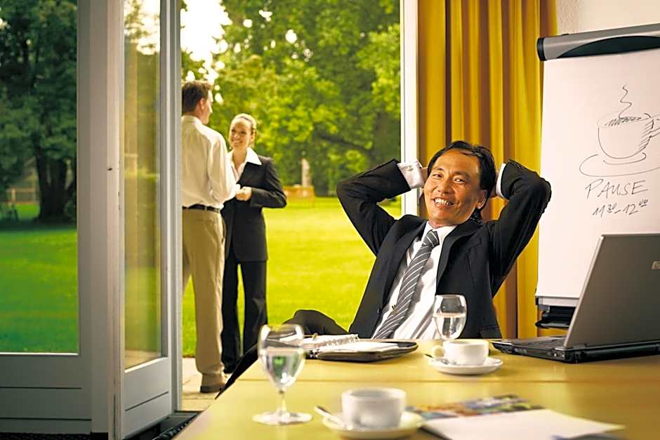 Park-Hotel am Rhein - Gesundheitshotel und Residenzen