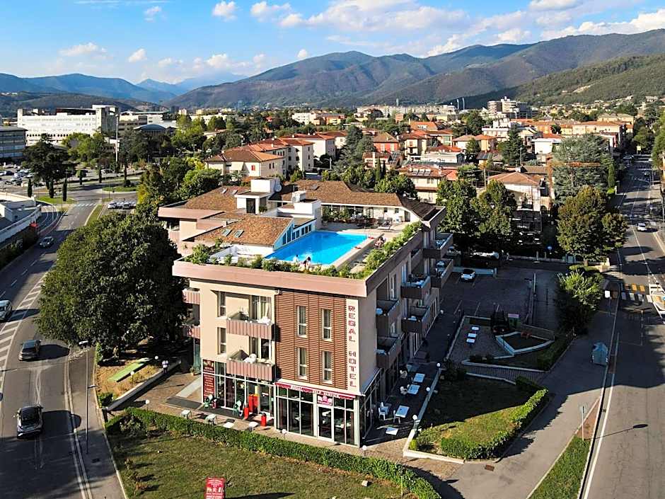 Regal Hotel