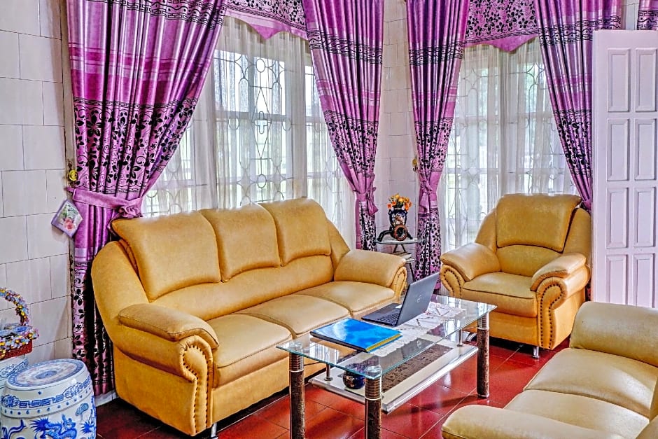 SPOT ON 91980 Kost Beringin 4