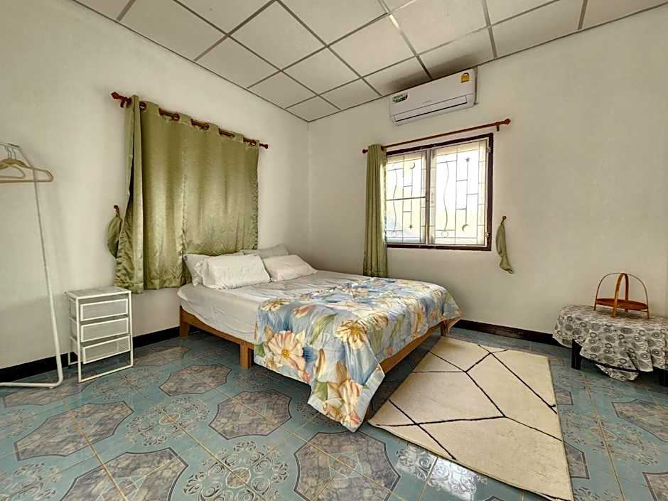 GOOD VIBE garden house Sattahip