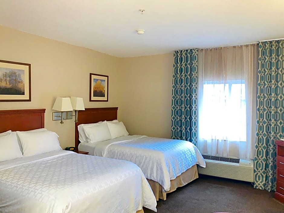 Candlewood Suites Hot Springs, an IHG Hotel