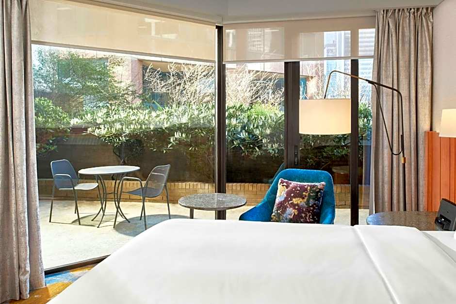 Metropolitan Hotel Vancouver by Marriott