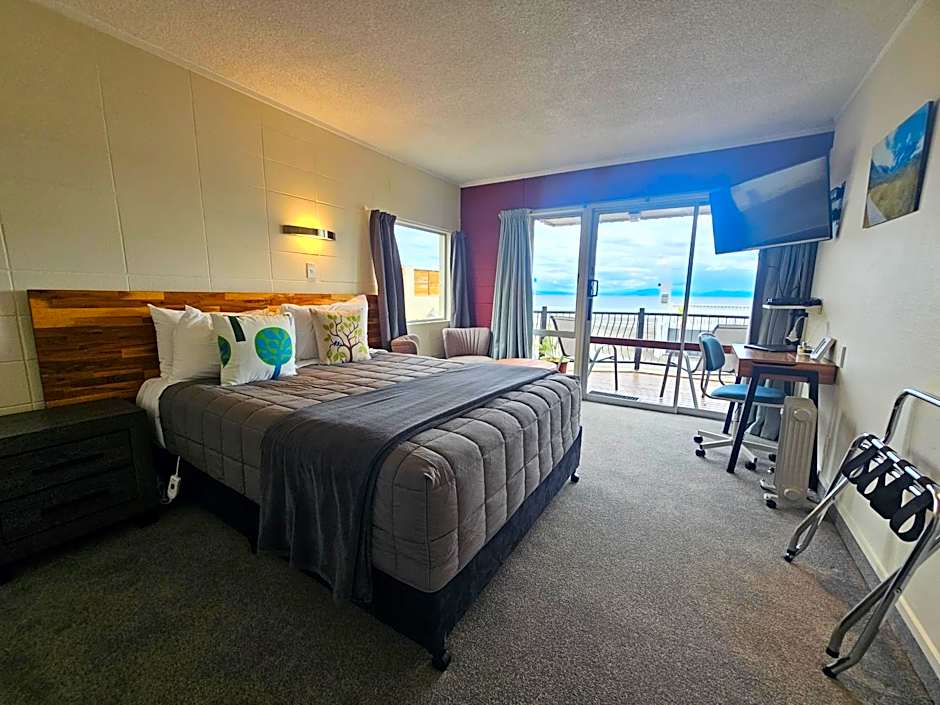 Tui Oaks Motel