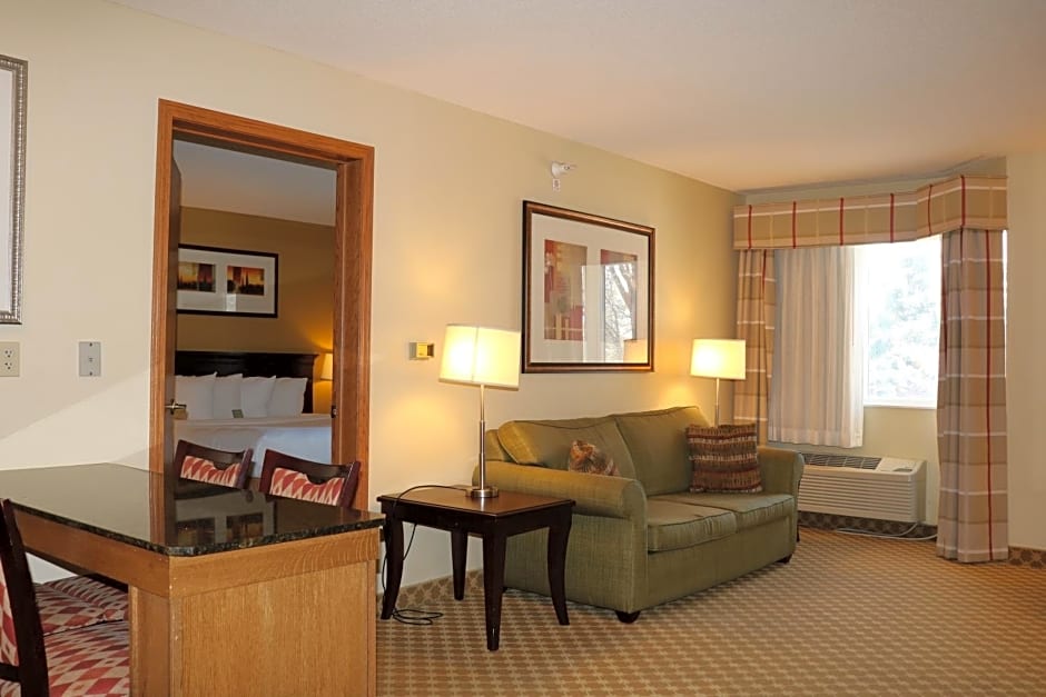 Country Inn & Suites by Radisson, Lincoln North Hotel and Conference Center, NE