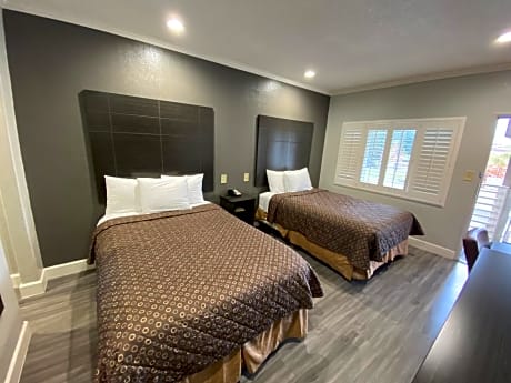 Room Deluxe
