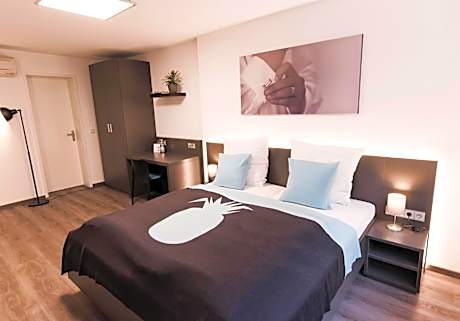 Mood contemporary living