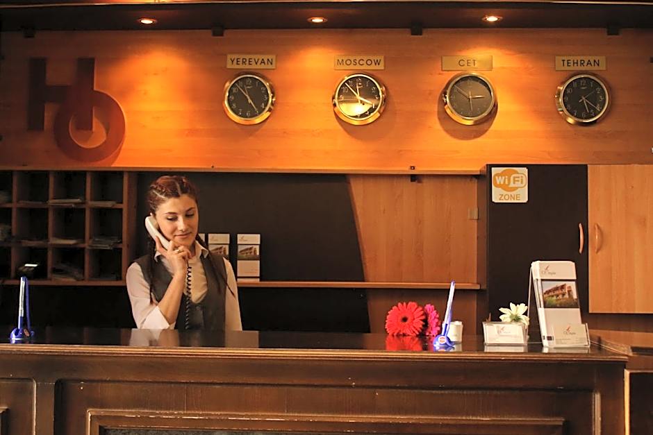 Olympia Garden Hotel