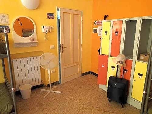 Pisa Train Station Hostel
