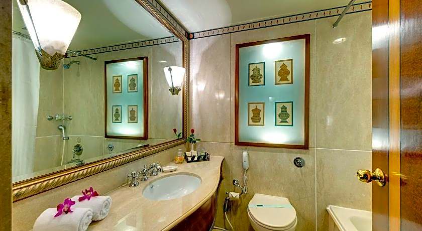 Hotel Hindusthan International Kolkata