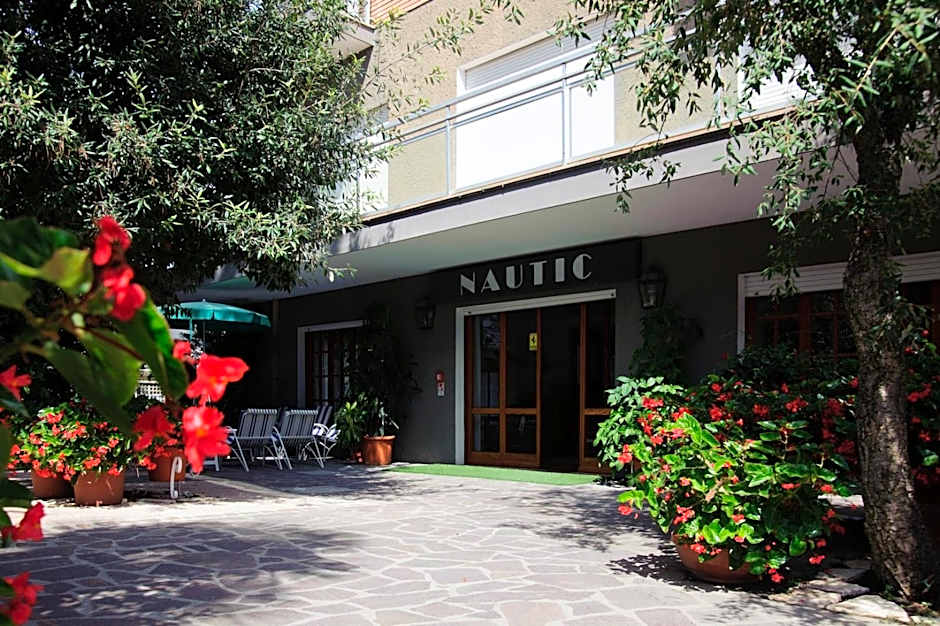 Hotel Nautic B&B