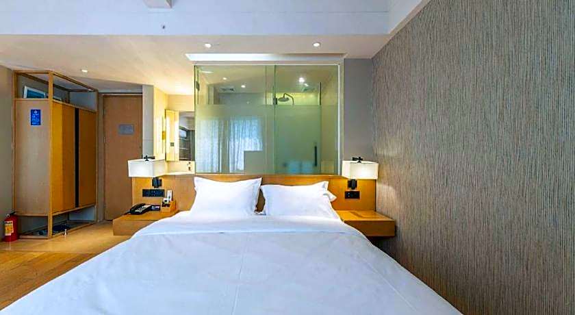 V8 Ziyuangang Hotel
