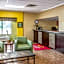 Econo Lodge Inn & Suites Newton