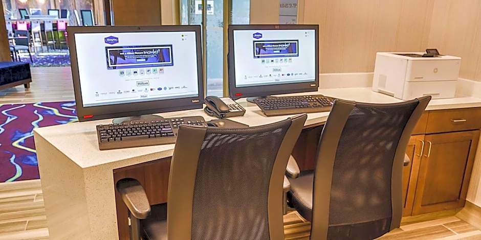 Hampton Inn By Hilton & Suites Charlotte/Ballantyne, Nc