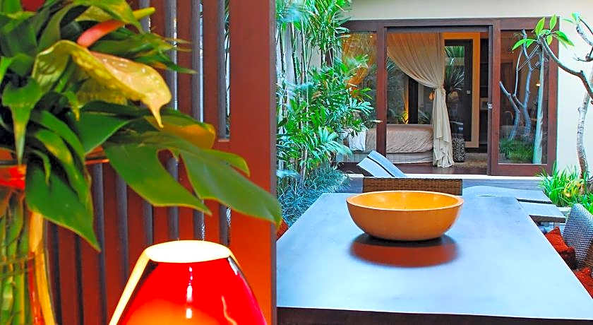 Kanishka Villas Hotel