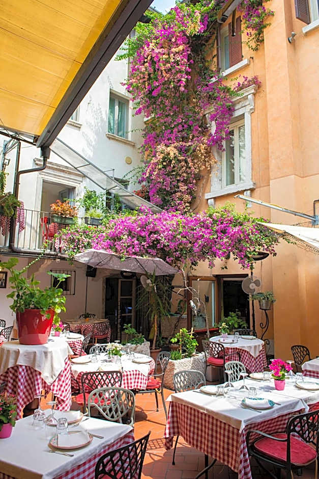 Alessi Hotel Trattoria