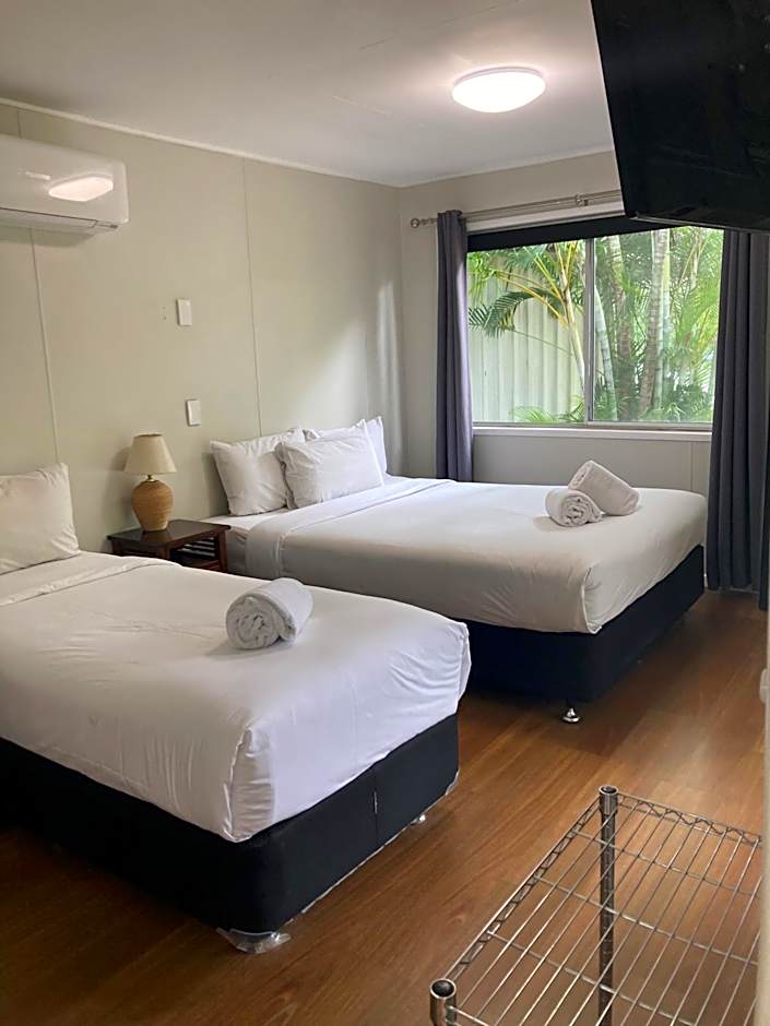 Bush Village Holiday Cabins