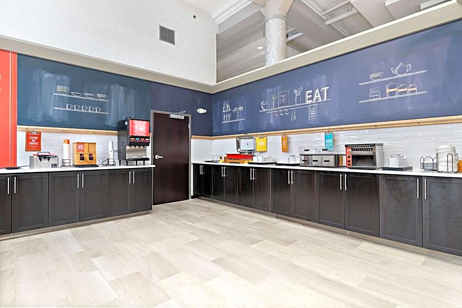 Hampton Inn By Hilton Kansas City Downtown Financial District, MO