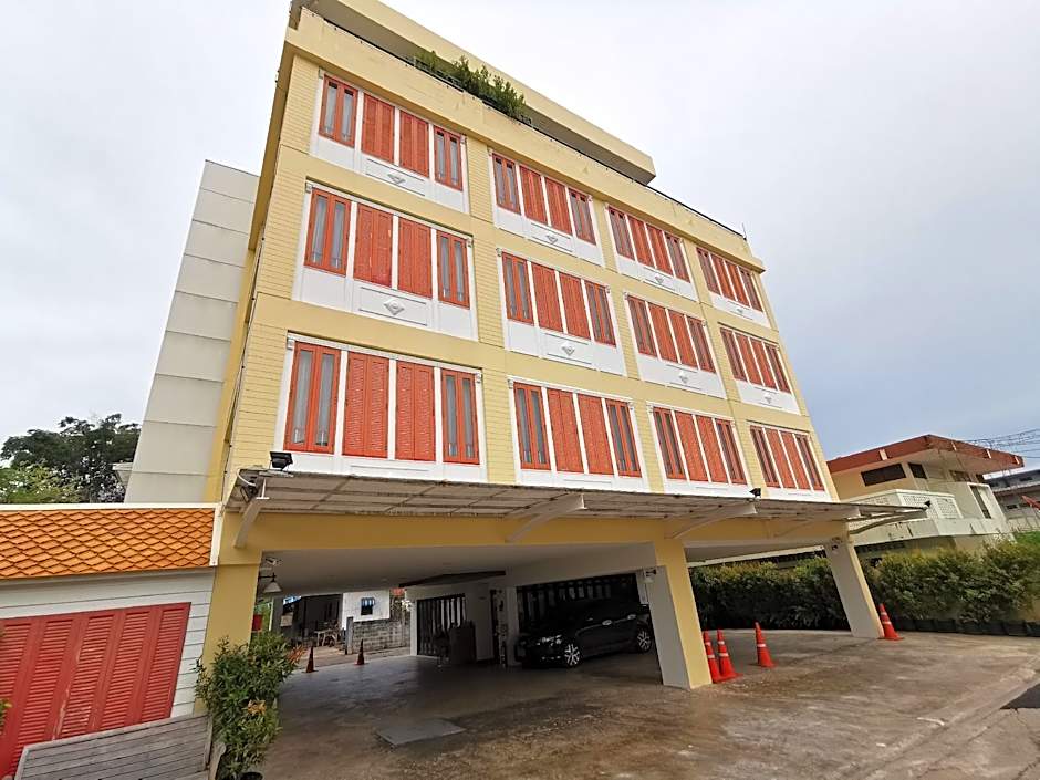 Lertnimit Boutique Hotel